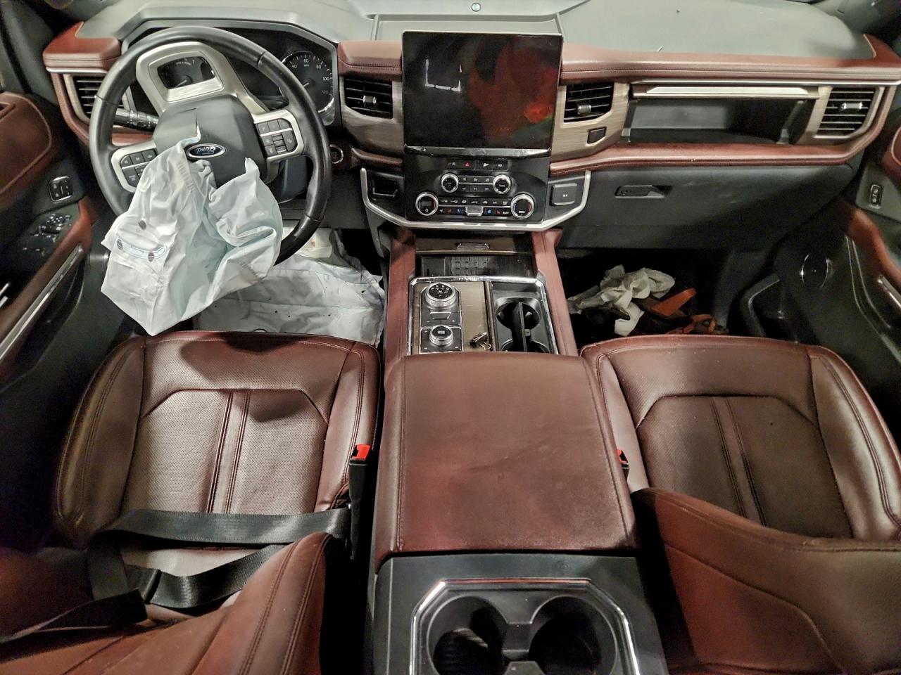 Ford Expedition Max Limited Image 10