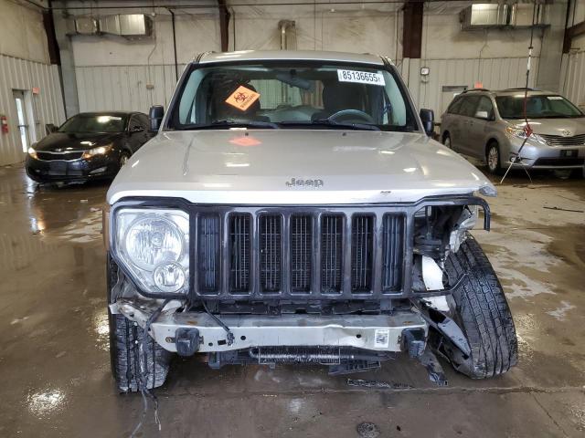 Jeep Liberty Sport Image 4