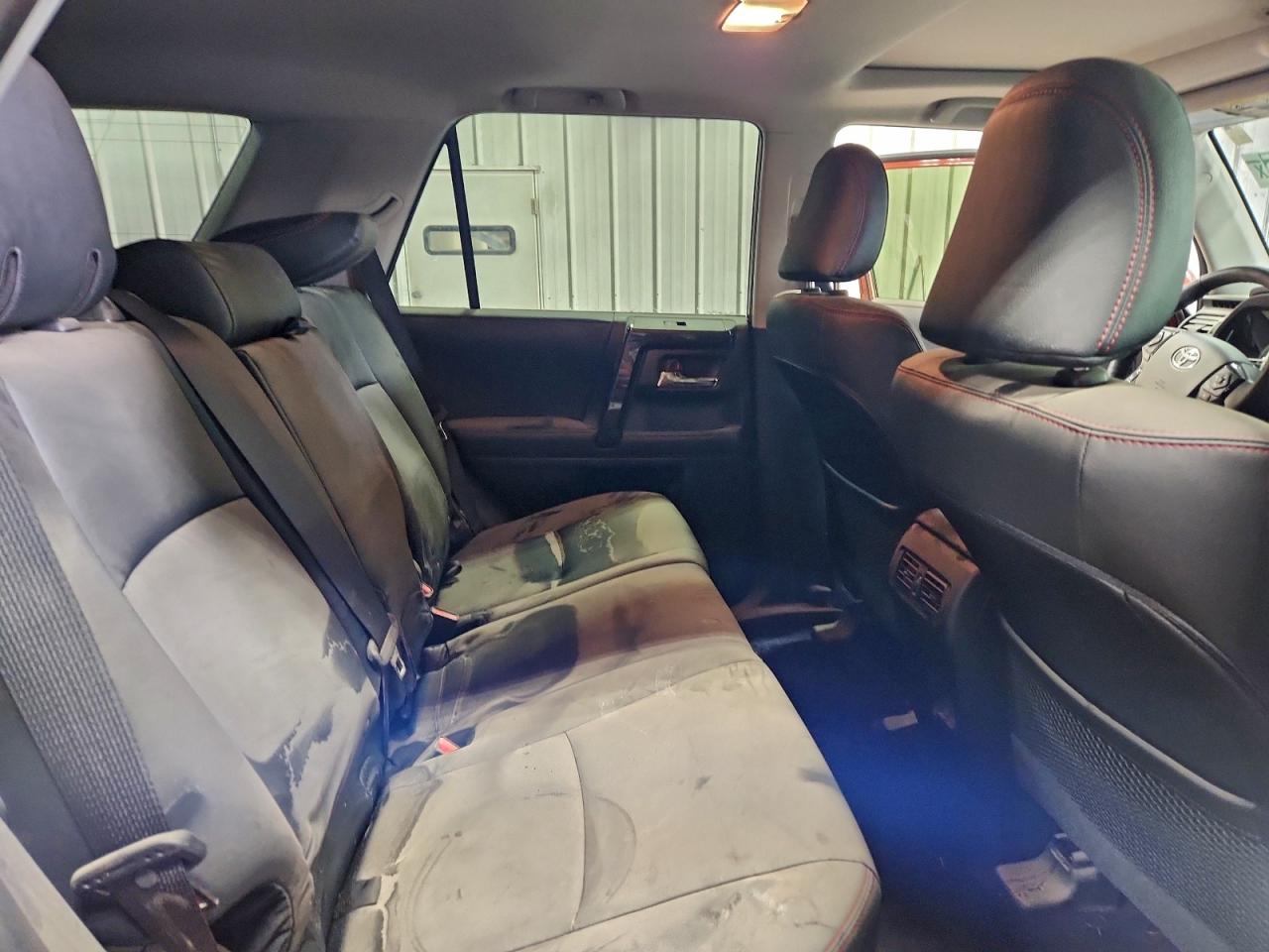 Toyota 4Runner Sr5 Premium Image 13