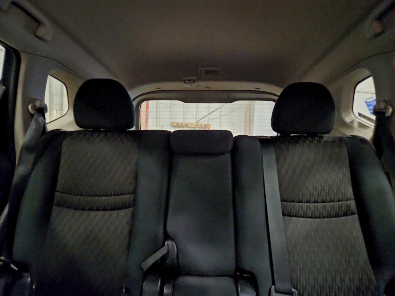 Nissan Rogue Sv Image 9