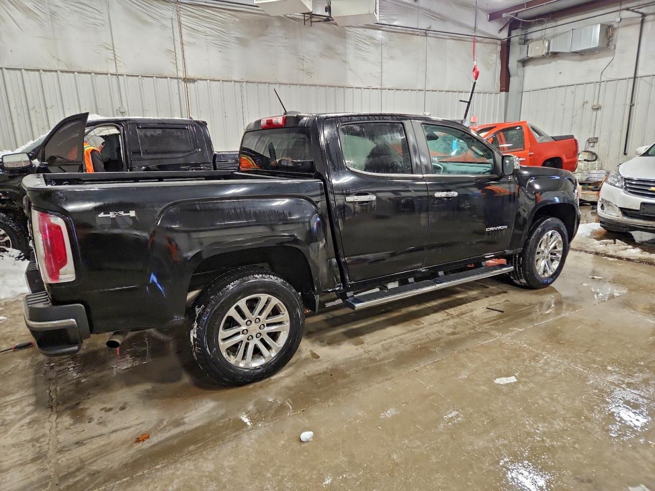 GMC Canyon Slt Image 2