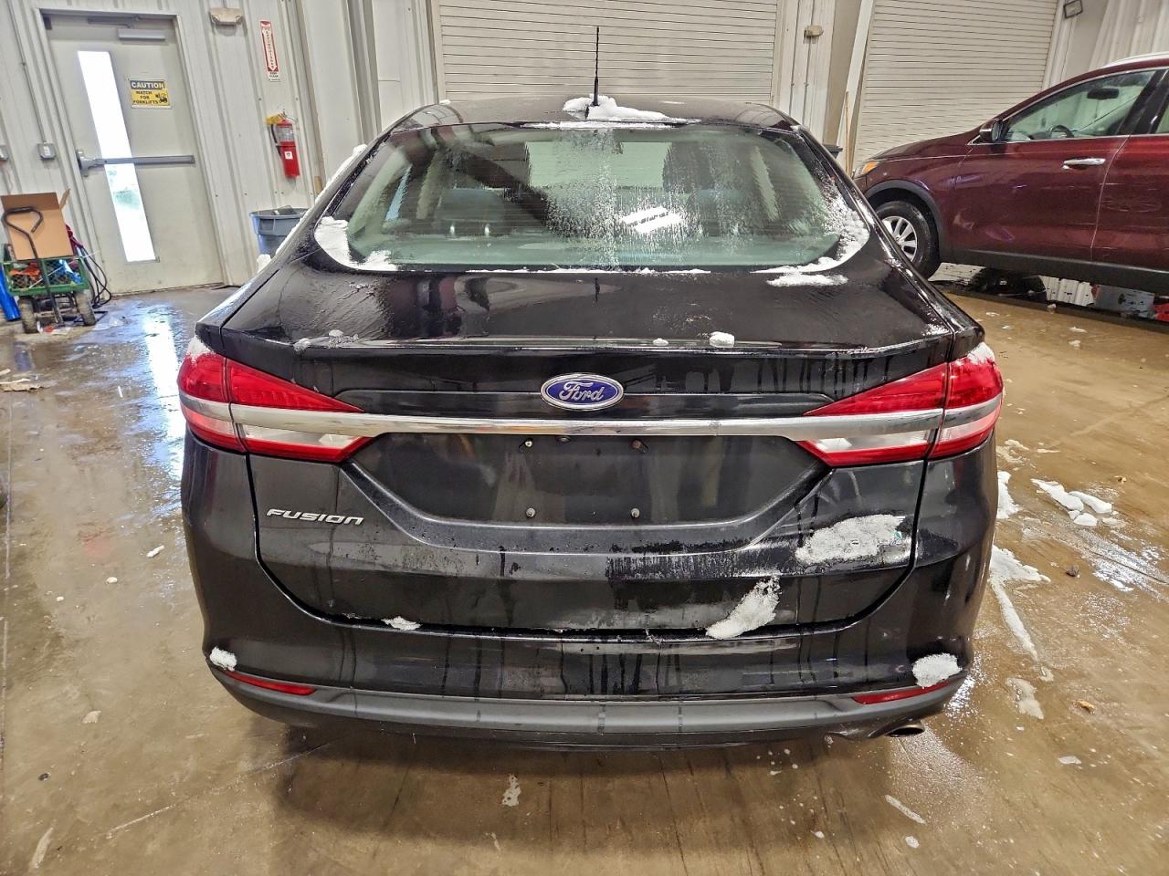 Ford Fusion Se Hybrid Image 5