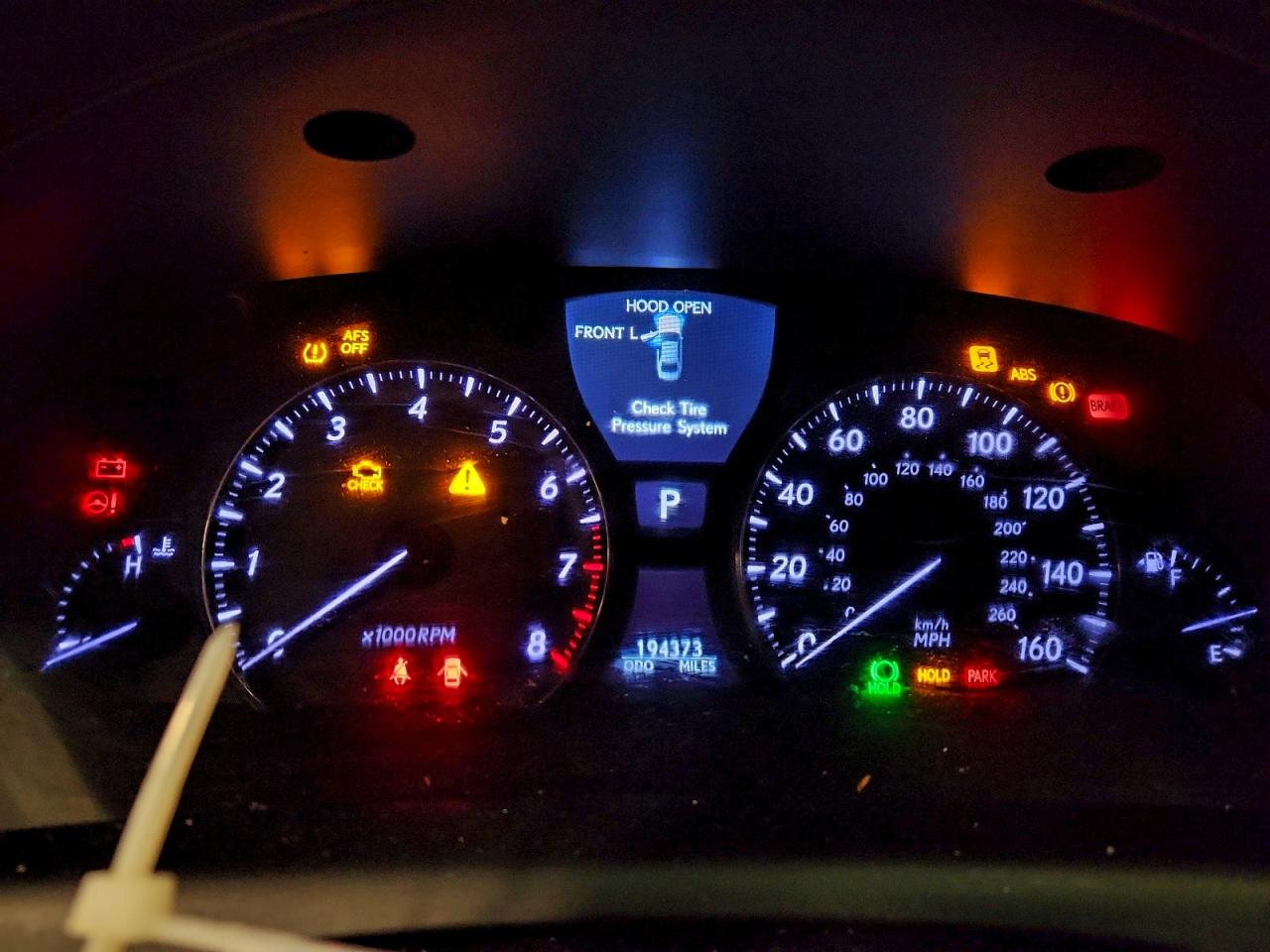 Lexus LS 460 Image 9