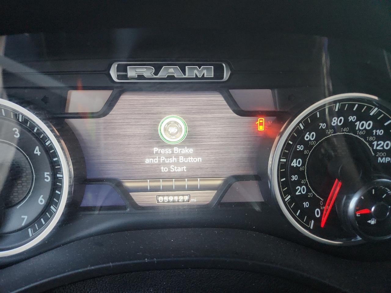 Ram 1500 Laramie Image 10