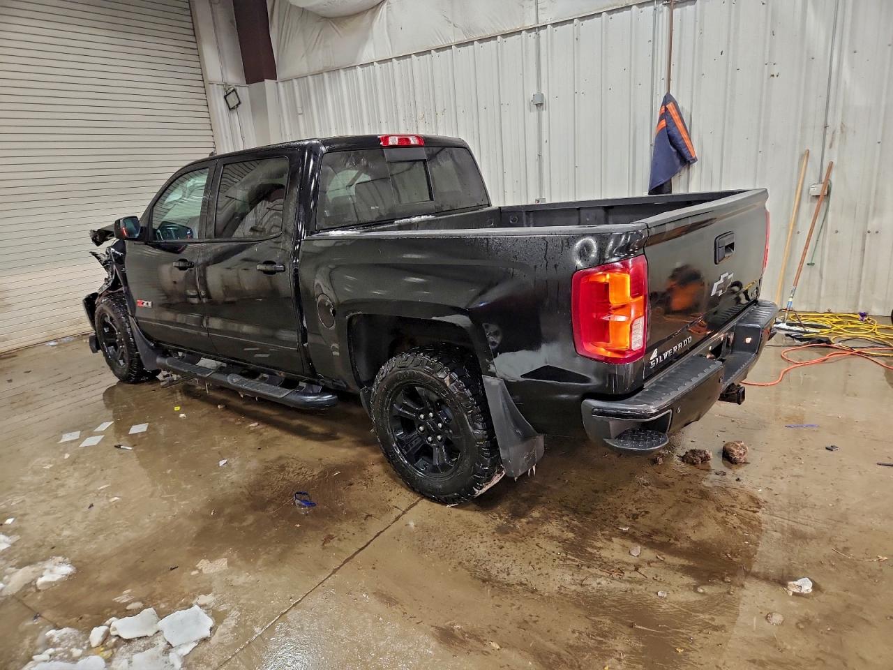 Chevrolet Silverado K1500 Ltz Image 12