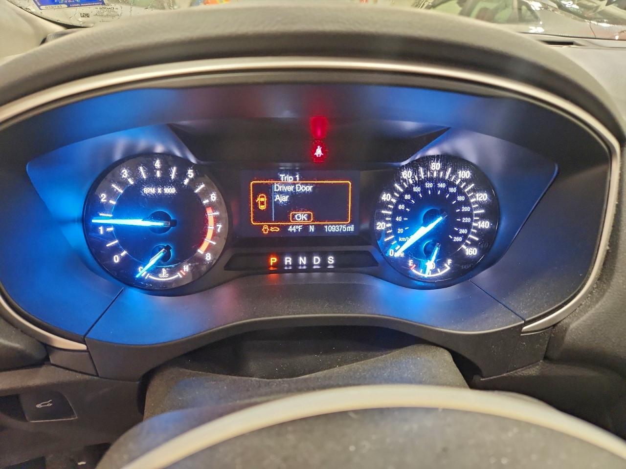 Ford Fusion Se Image 12