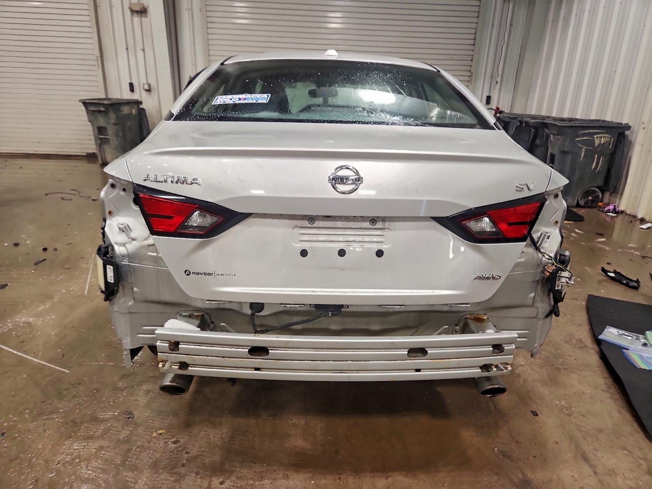 Nissan Altima Sv Image 8