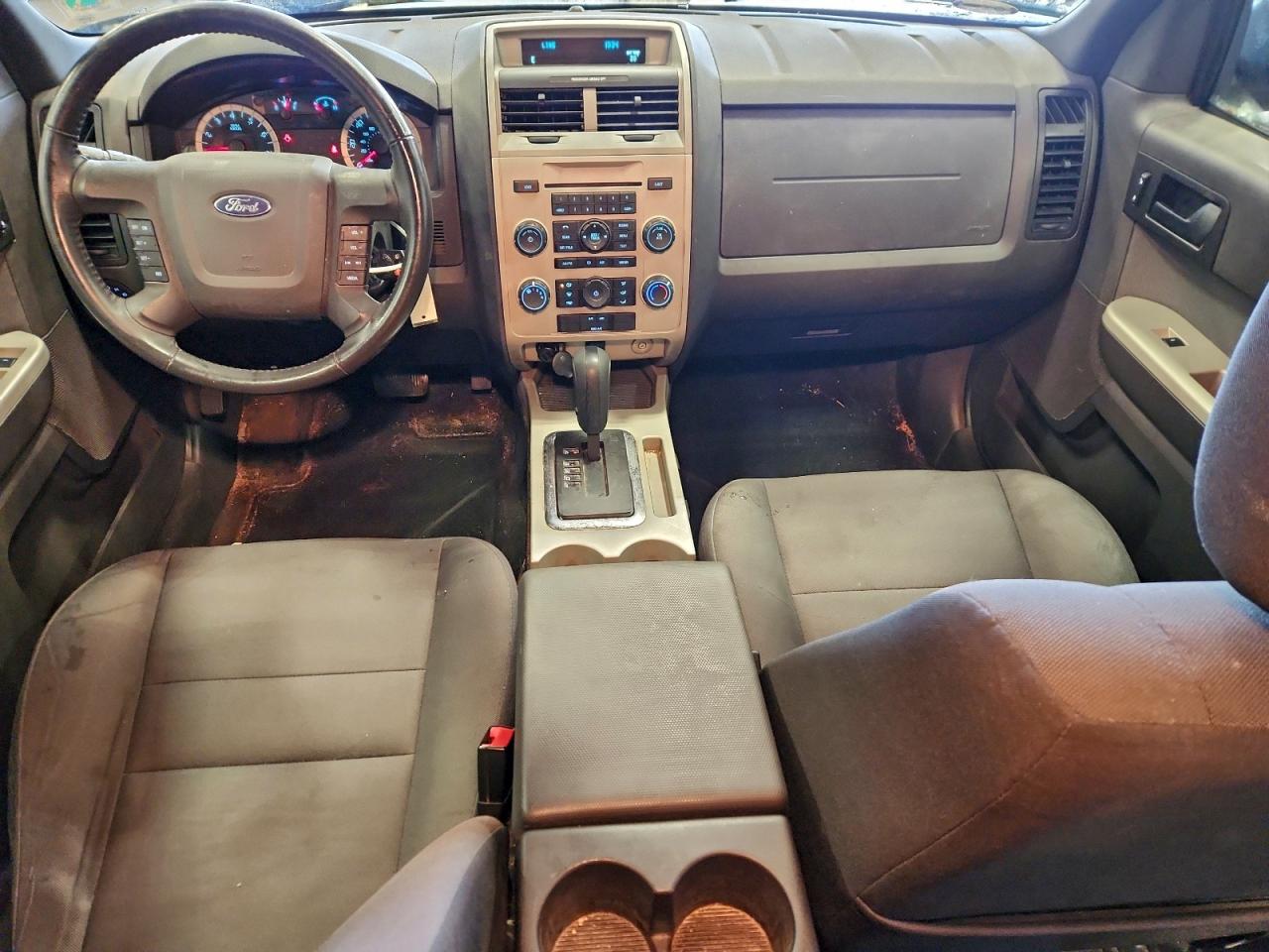 Ford Escape Xlt Image 8