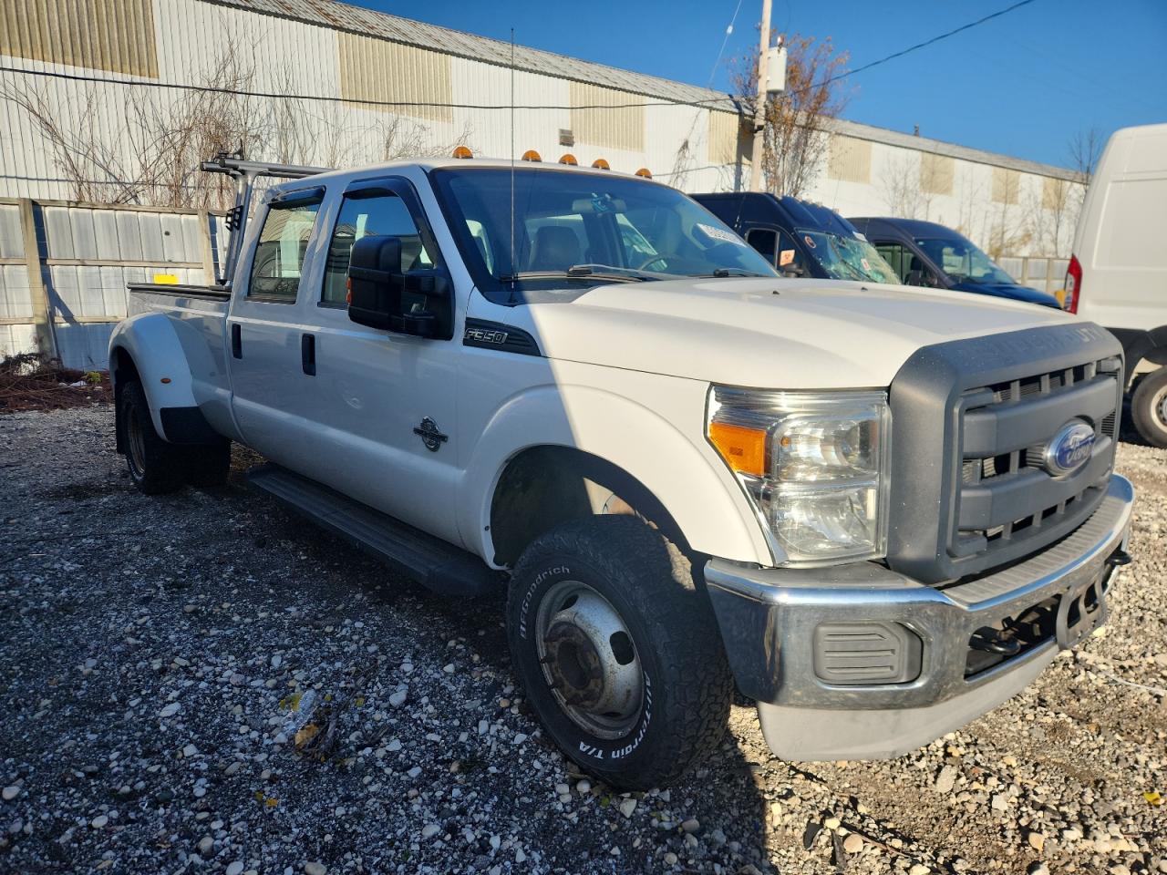 Ford F-350 Super Duty Image 4