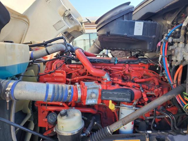 Peterbilt 579 Image 6