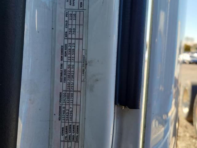 Peterbilt 579 Image 9