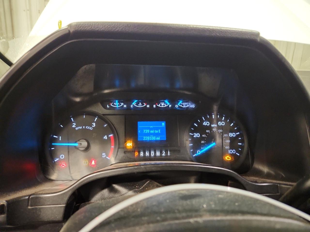 Ford F-250 Super Duty Image 13