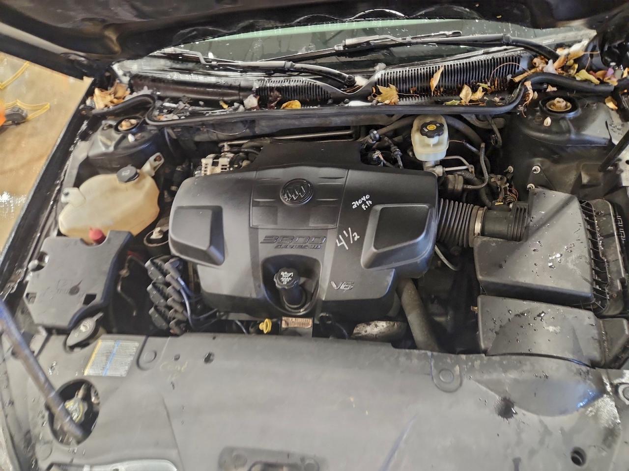 Buick Lucerne Cxl Image 12