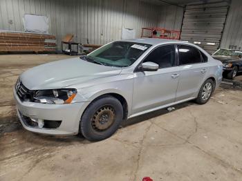  Salvage Volkswagen Passat
