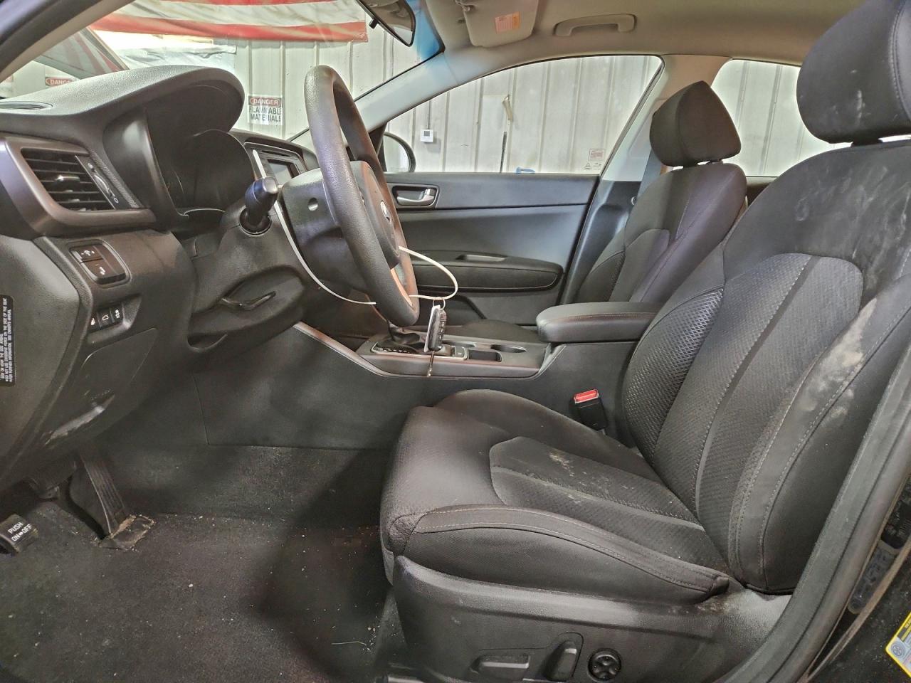 Kia Optima Lx Image 10