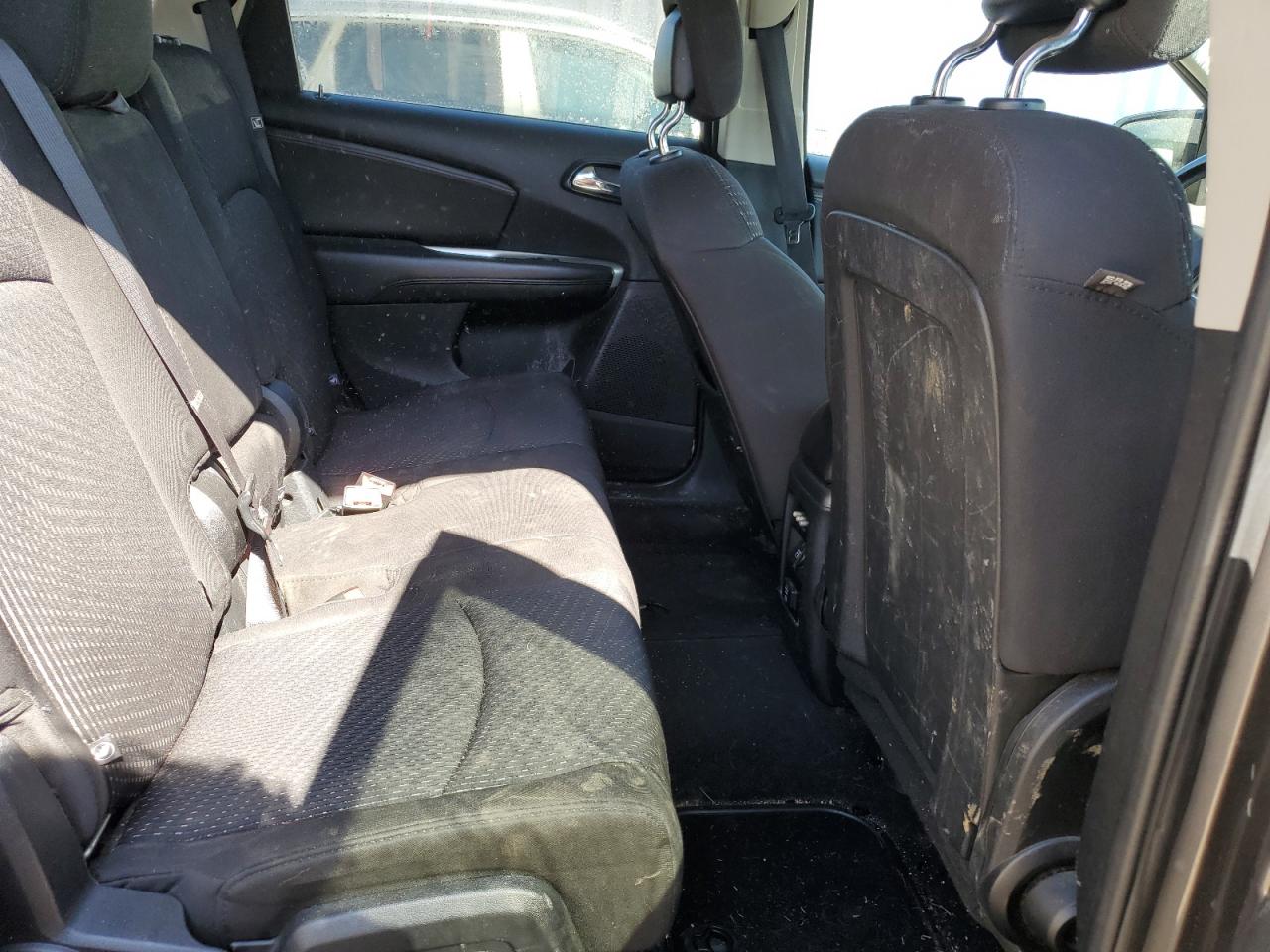 Dodge Journey Sxt Image 2