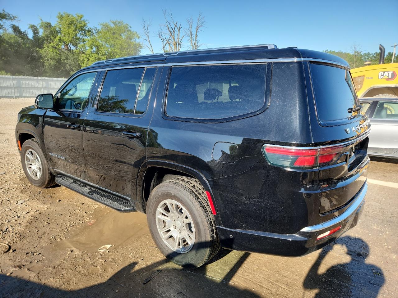 Jeep Wagoneer Series I Image 4