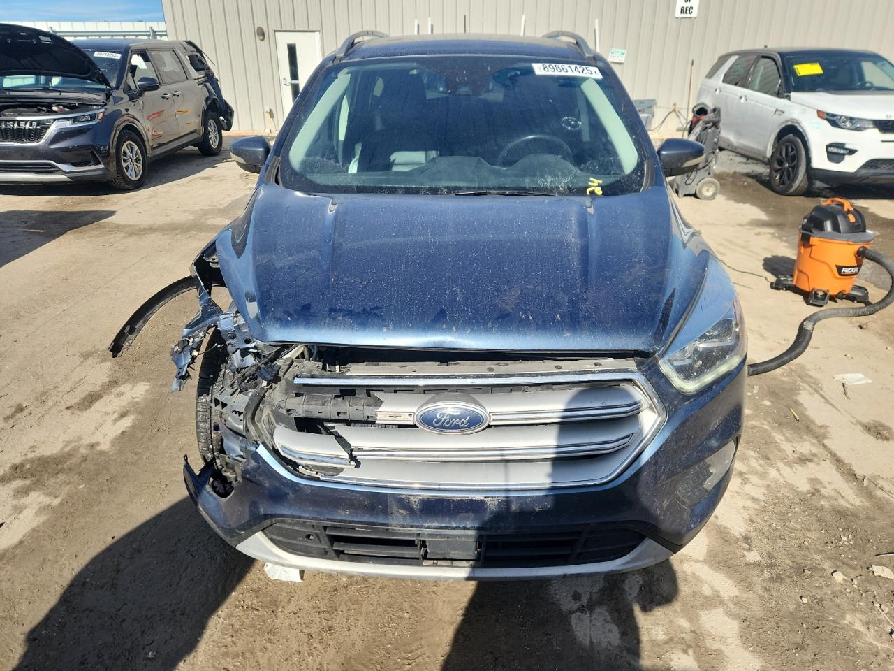 Ford Escape Titanium Image 13