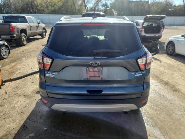 Ford Escape Titanium Image 7