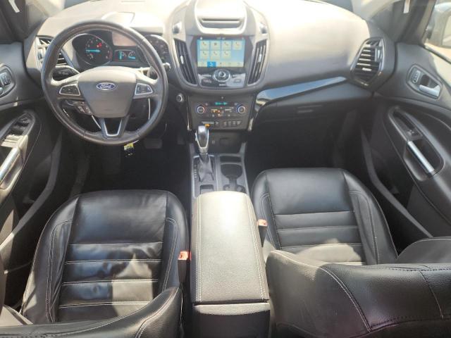 Ford Escape Titanium Image 3