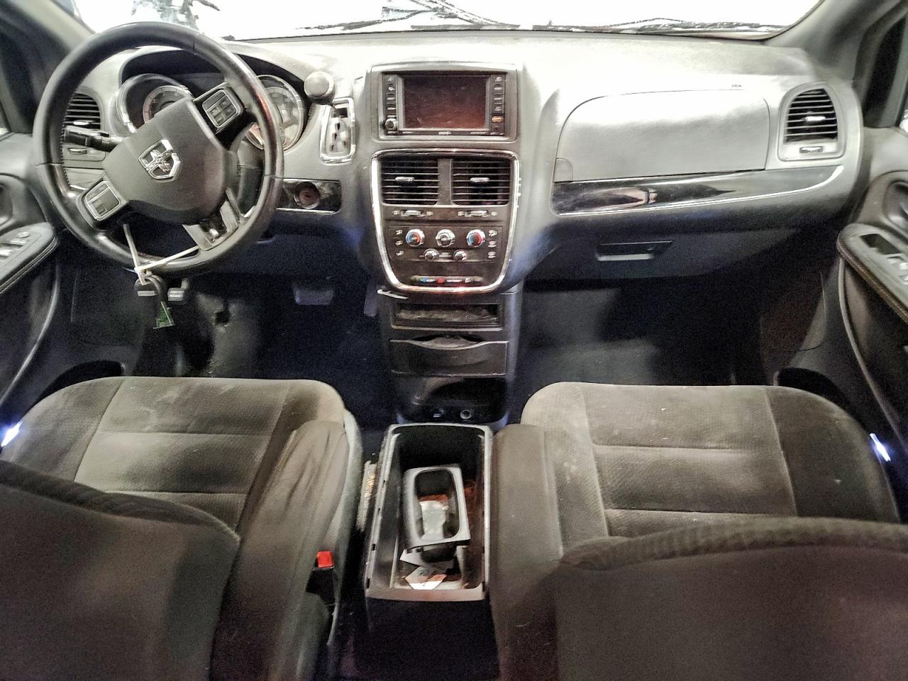 Dodge Caravan Se Image 2