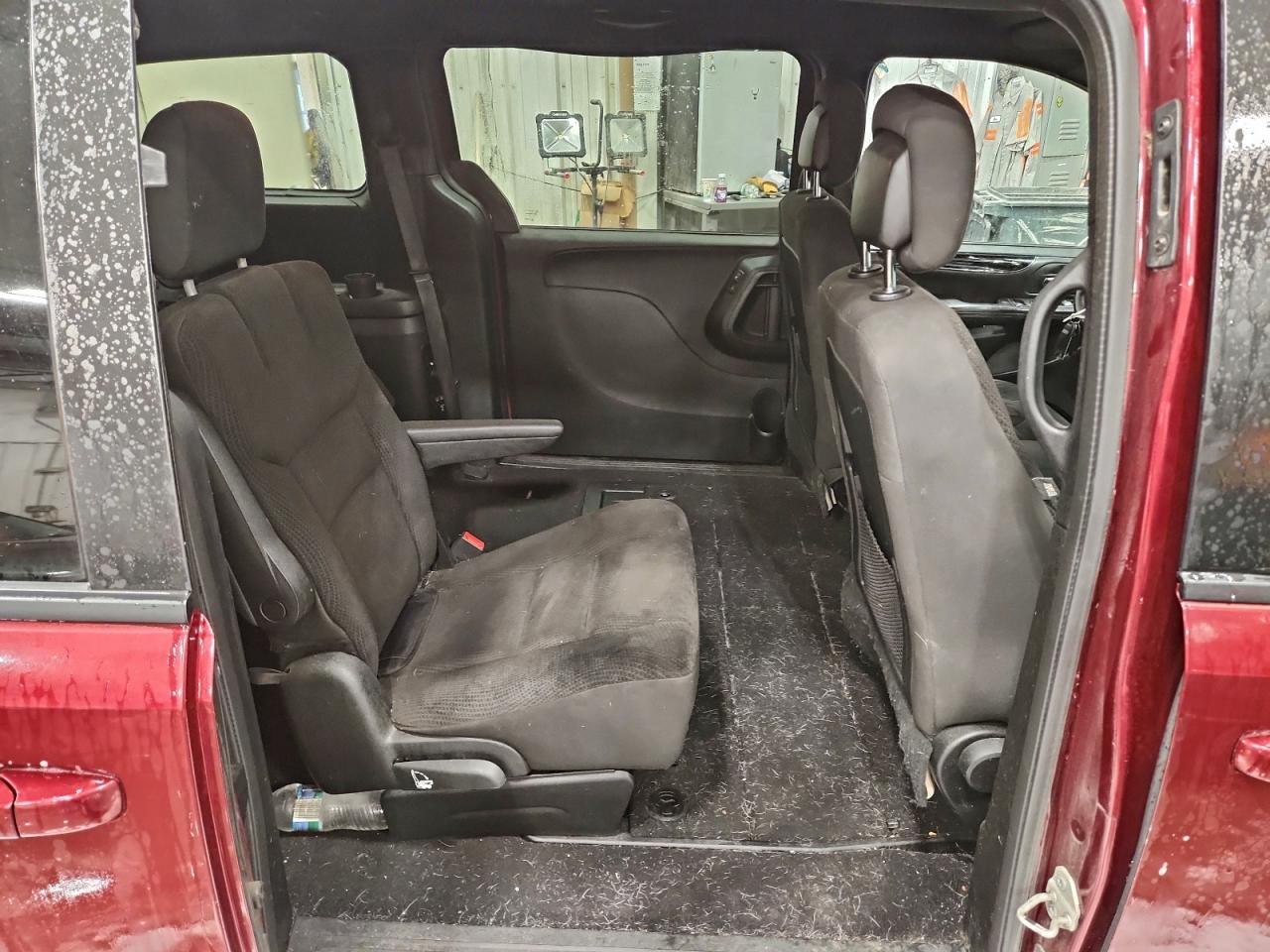 Dodge Caravan Se Image 14
