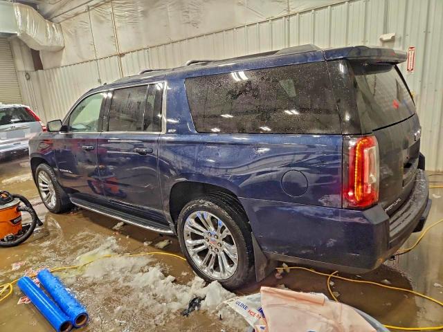 GMC Yukon K1500 Slt Image 2