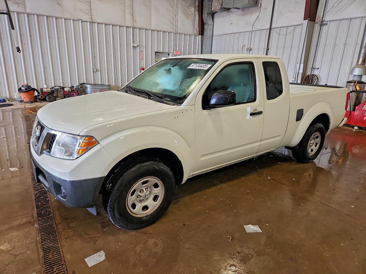 Nissan Frontier S Image 1