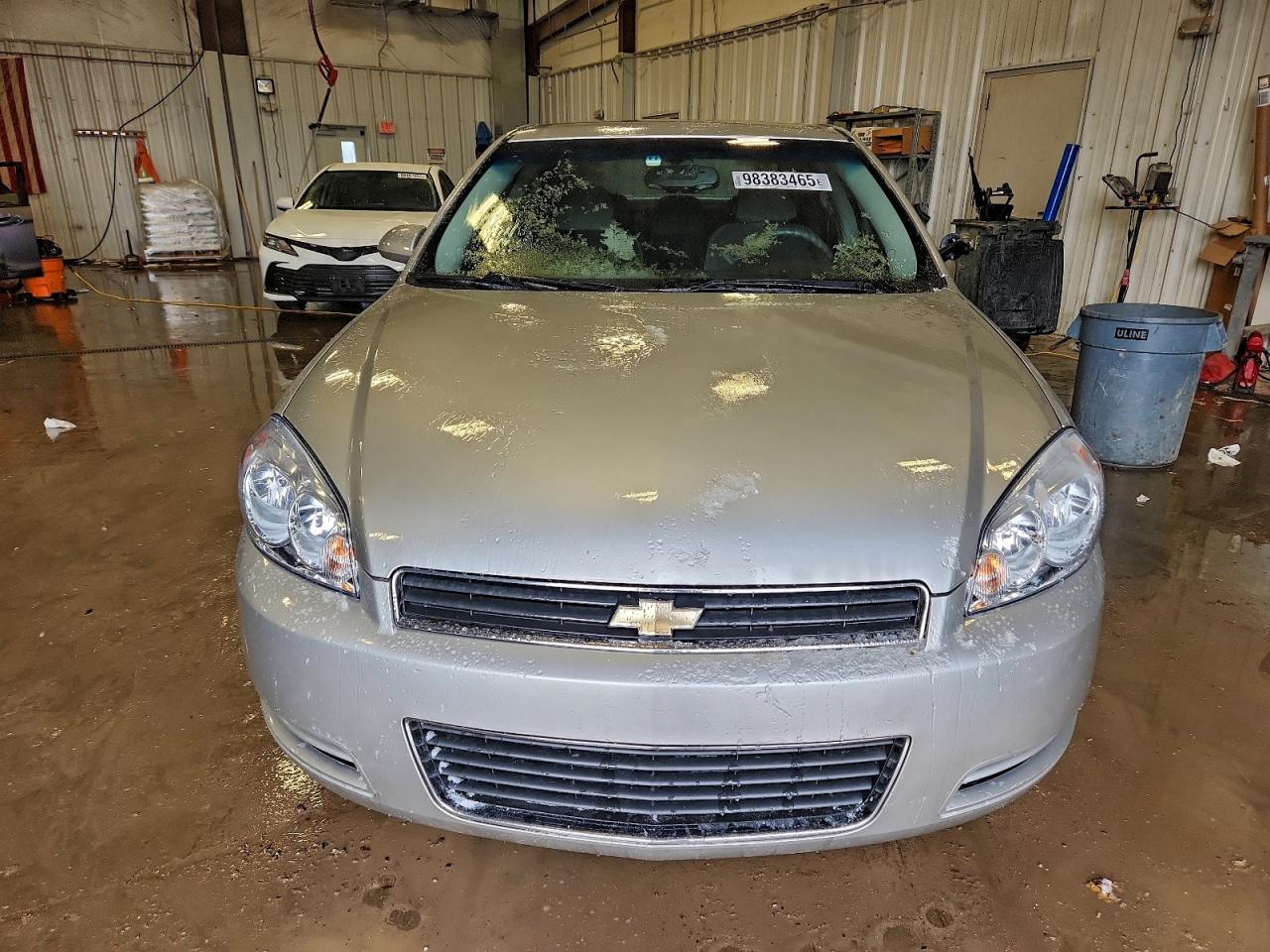 Chevrolet Impala Lt Image 2