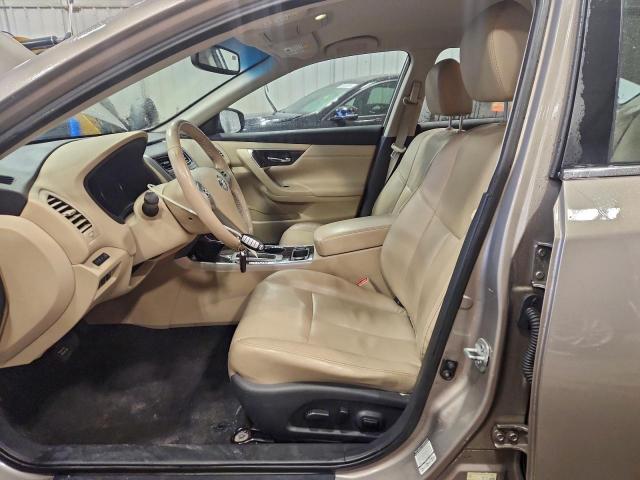 Nissan Altima 2.5 Image 4