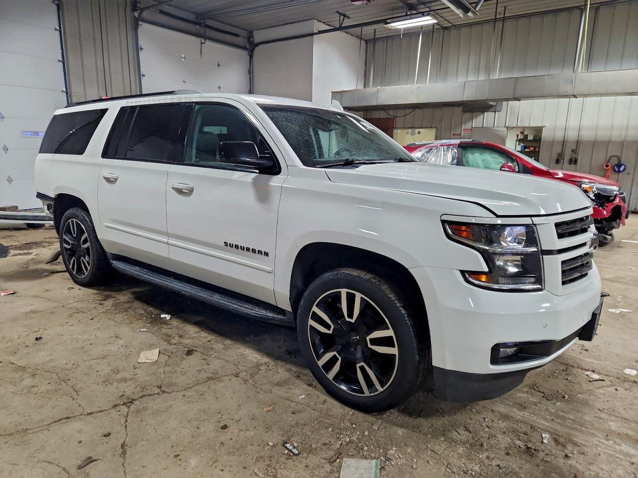 Chevrolet Suburban K1500 Premier Image 10