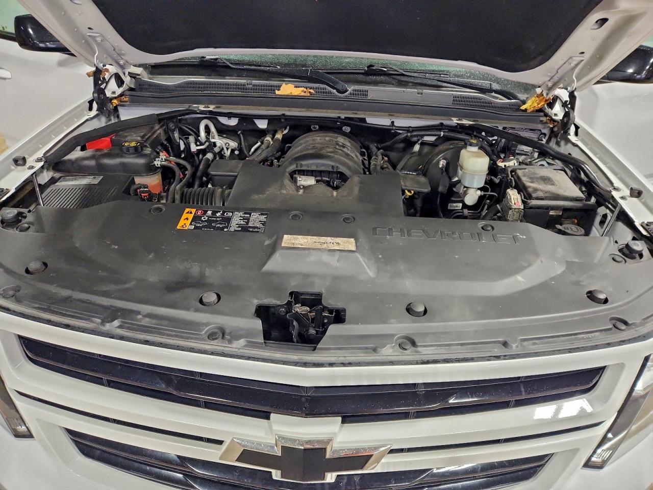 Chevrolet Suburban K1500 Premier Image 11