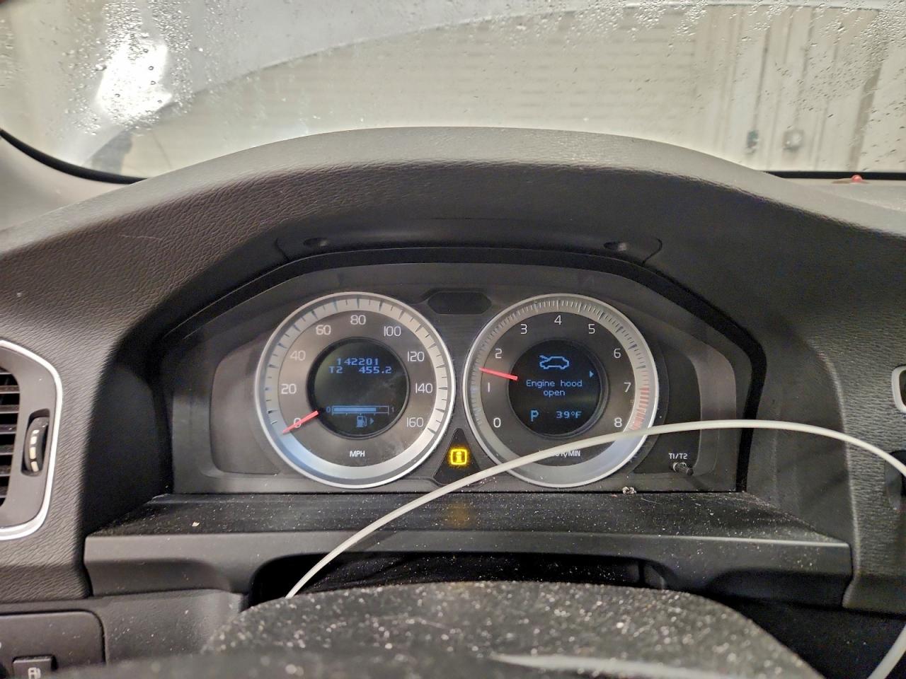 Volvo S60 T5 Image 9