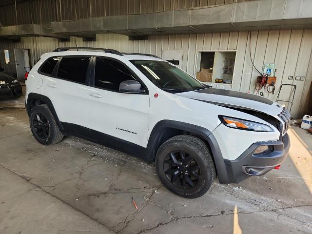 Jeep Cherokee Trailhawk Image 2