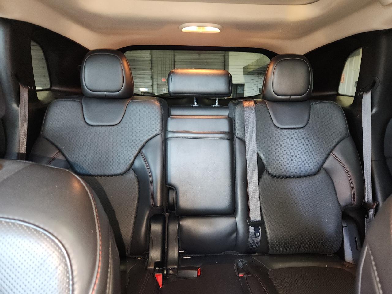 Jeep Cherokee Trailhawk Image 9