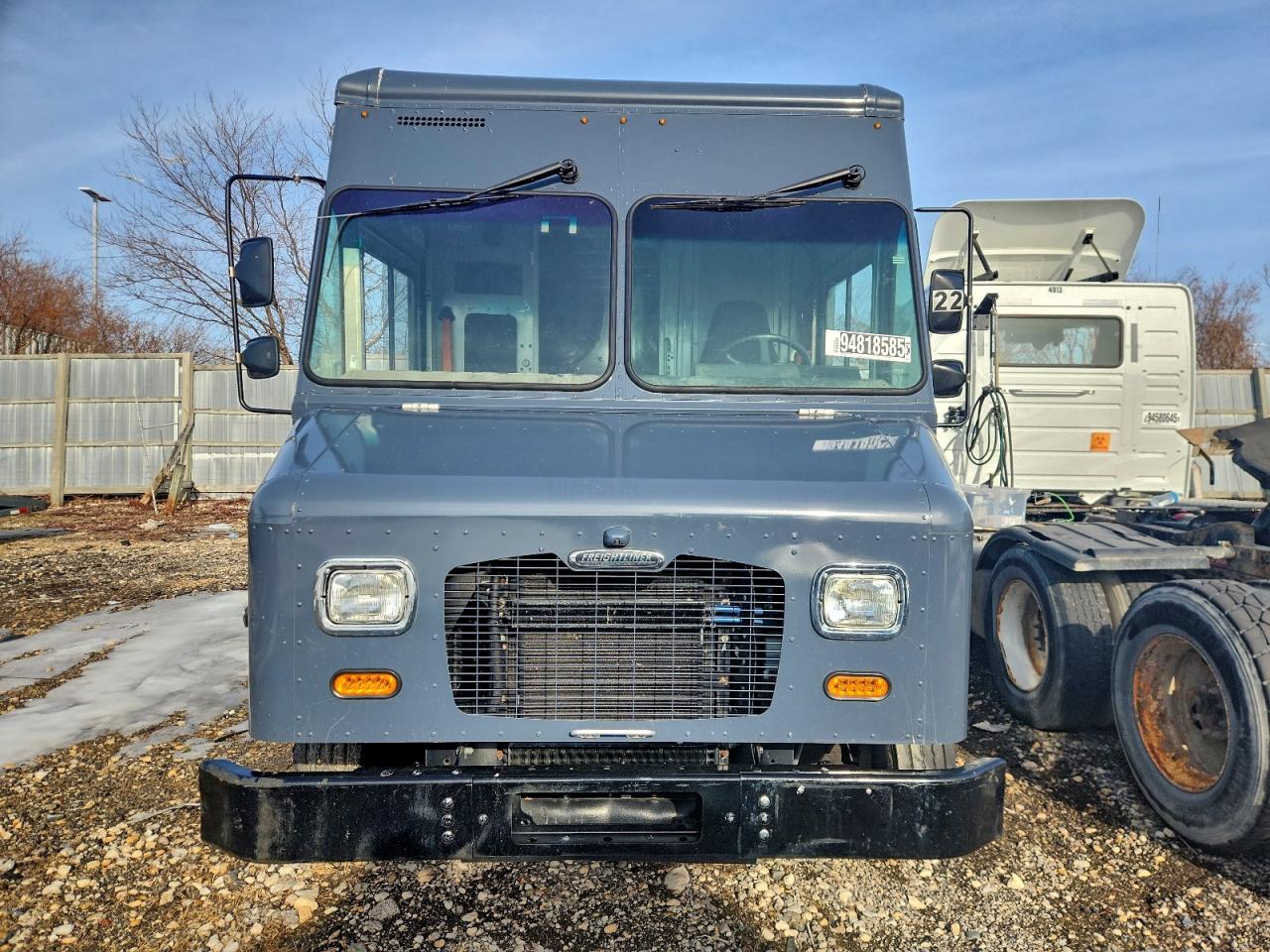 Freightliner Chassis M M Line Walk-in Van Image 6