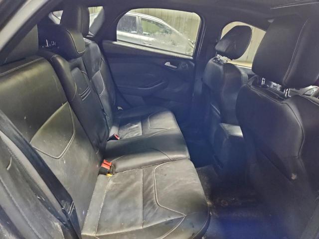 Ford Focus St Image 10