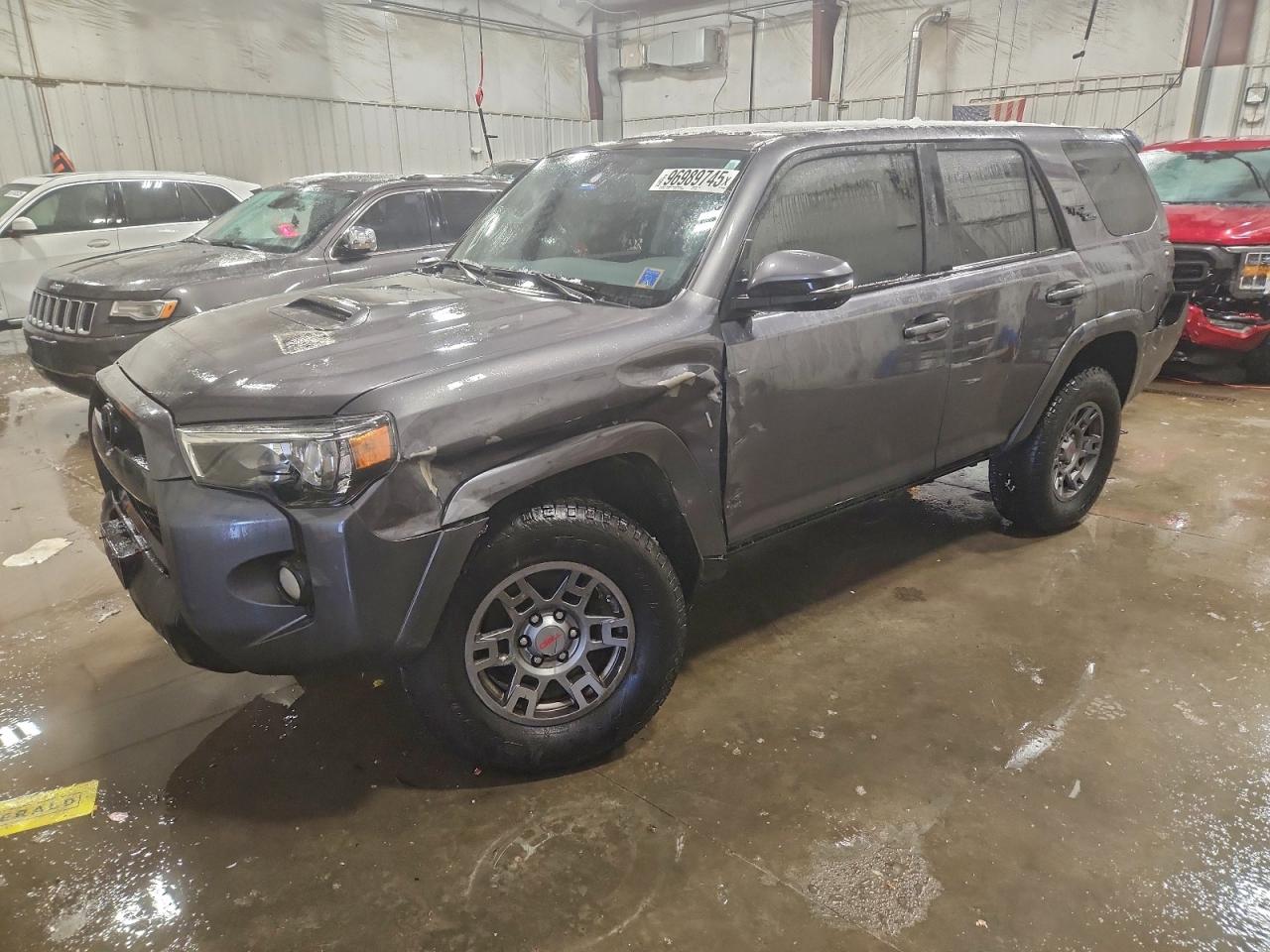 Toyota 4Runner Sr5/sr5 Premium Image 1