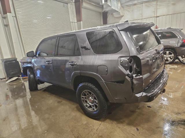Toyota 4Runner Sr5/sr5 Premium Image 3