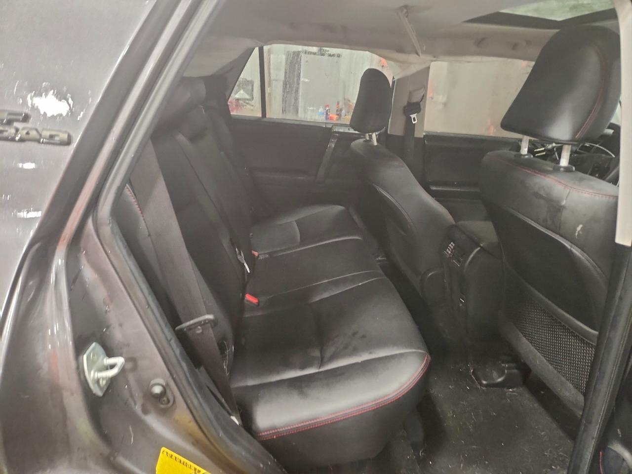 Toyota 4Runner Sr5/sr5 Premium Image 11