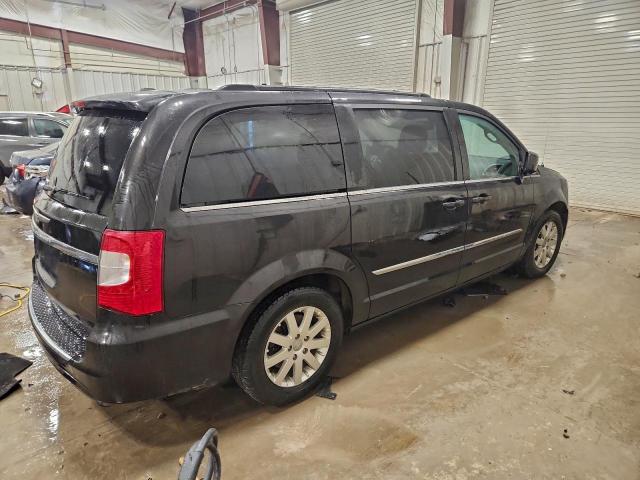 Chrysler Minivan Touring Image 13