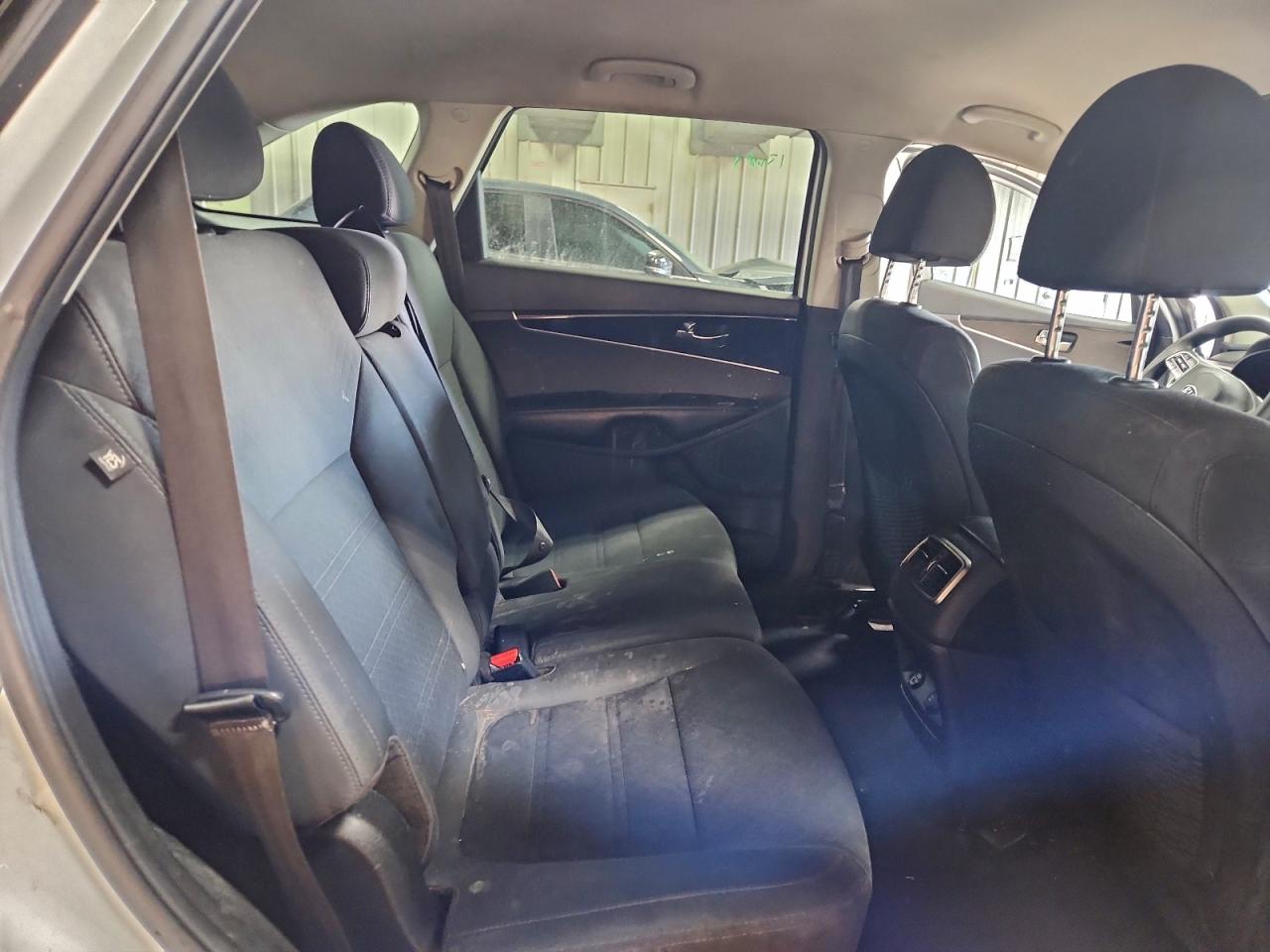 Kia Sorento L Image 7