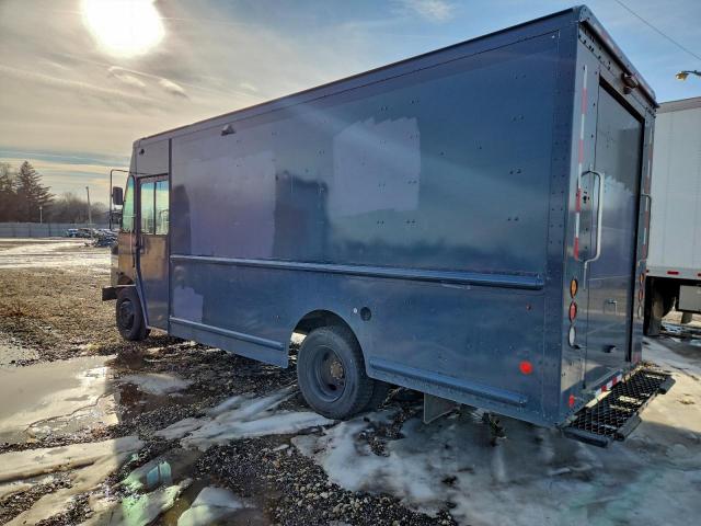 Freightliner Mt45 M Line Walk-in Van Image 2