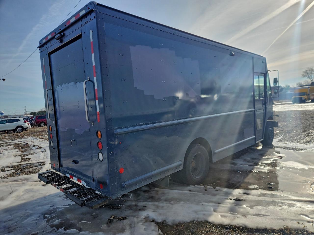 Freightliner Mt45 M Line Walk-in Van Image 8