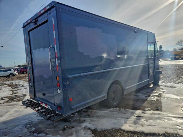 Freightliner Mt45 M Line Walk-in Van Image 8