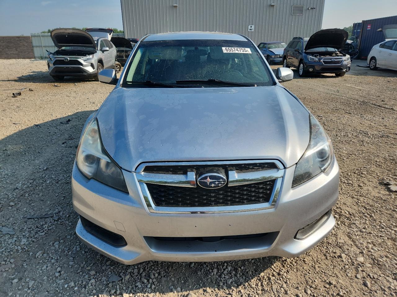 Subaru Legacy 2.5i Premium Image 4