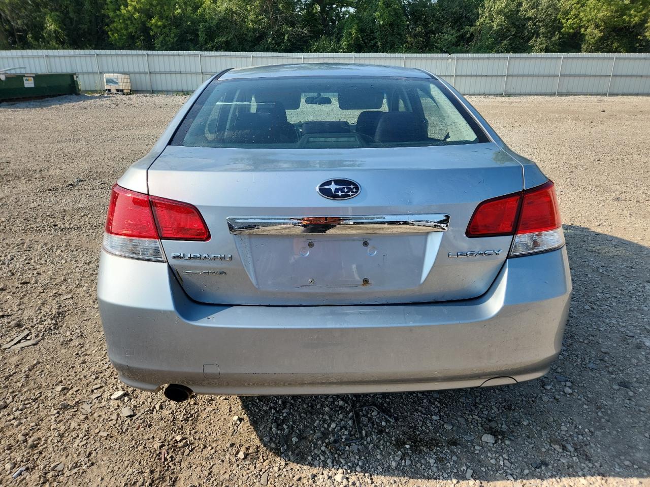 Subaru Legacy 2.5i Premium Image 5