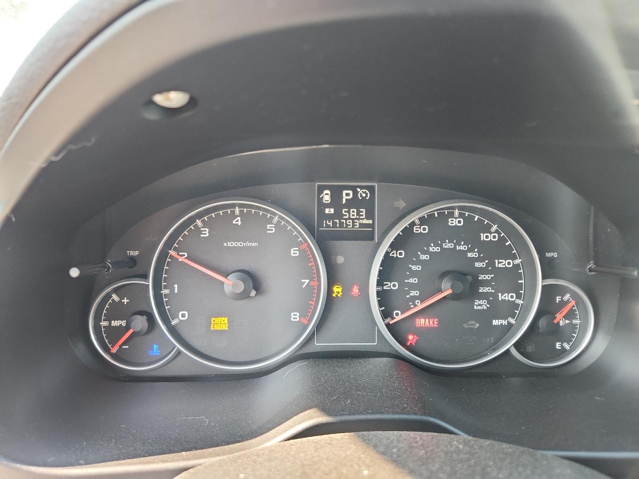 Subaru Legacy 2.5i Premium Image 6