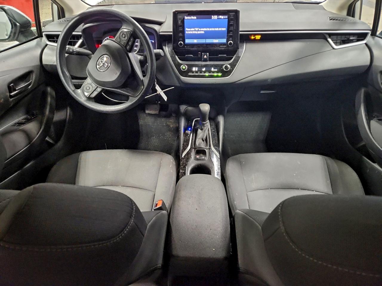 Toyota Corolla Le Image 6