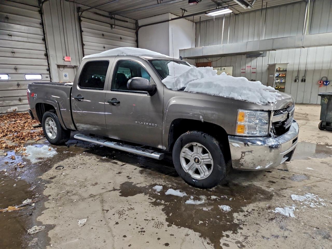 Chevrolet Silverado K1500 Lt Image 12